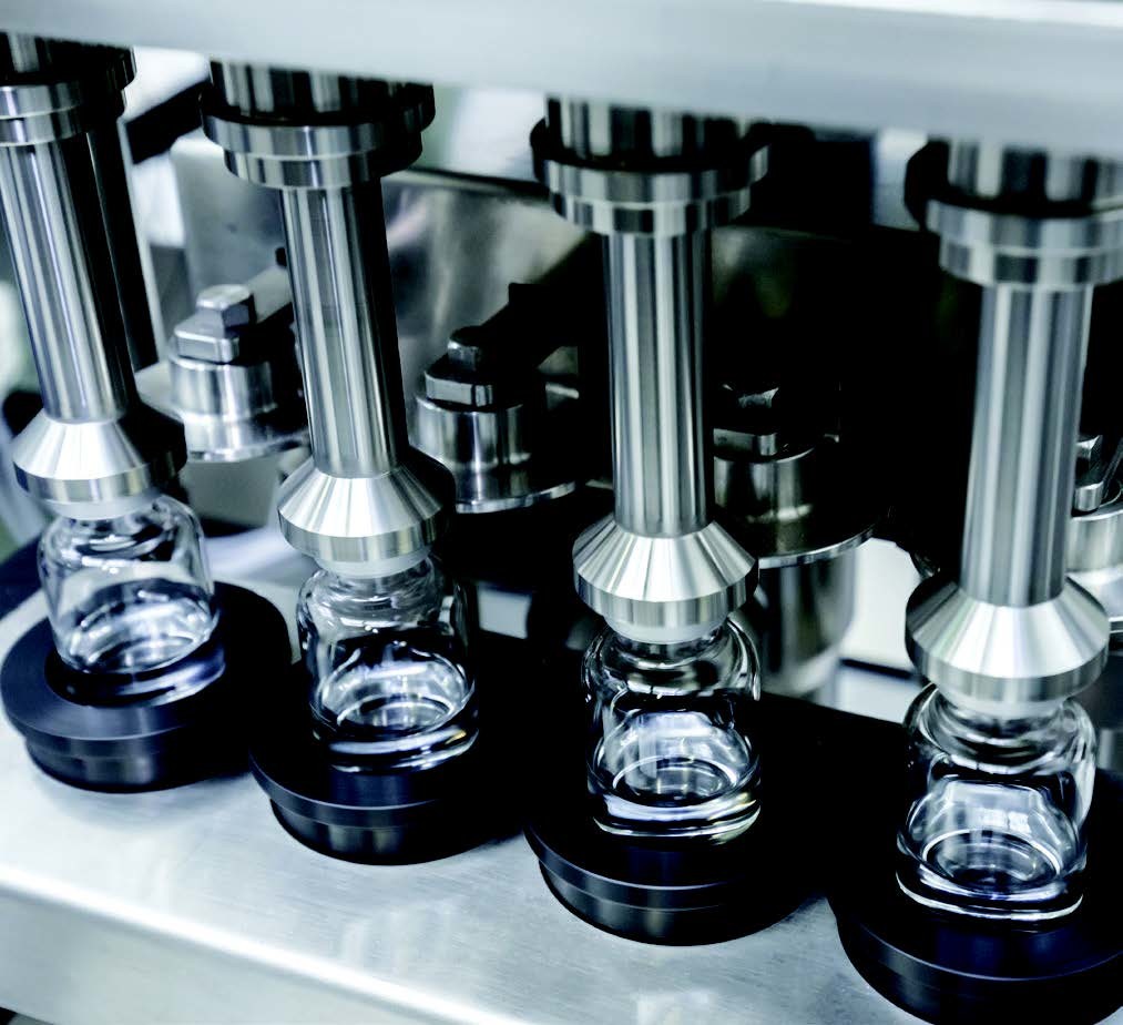 Vial Capping Machine. Pharmaceutical Equipment.